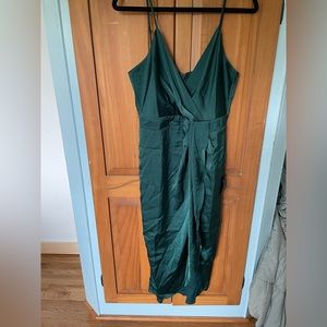 BRAND NEW LULU’S DRESS